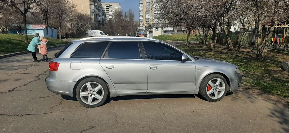 Ауди а4 б7 1.6 бензин