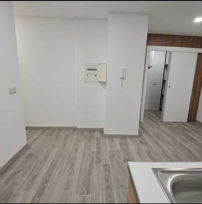 Vendo moradia T2