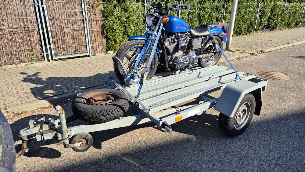 Przyczepa motocyklowa niewiadów