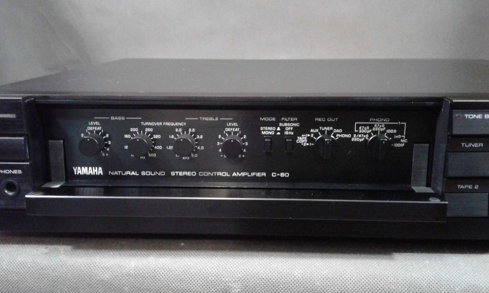 YAMAHA C-60,przedwzmacniacz stereo