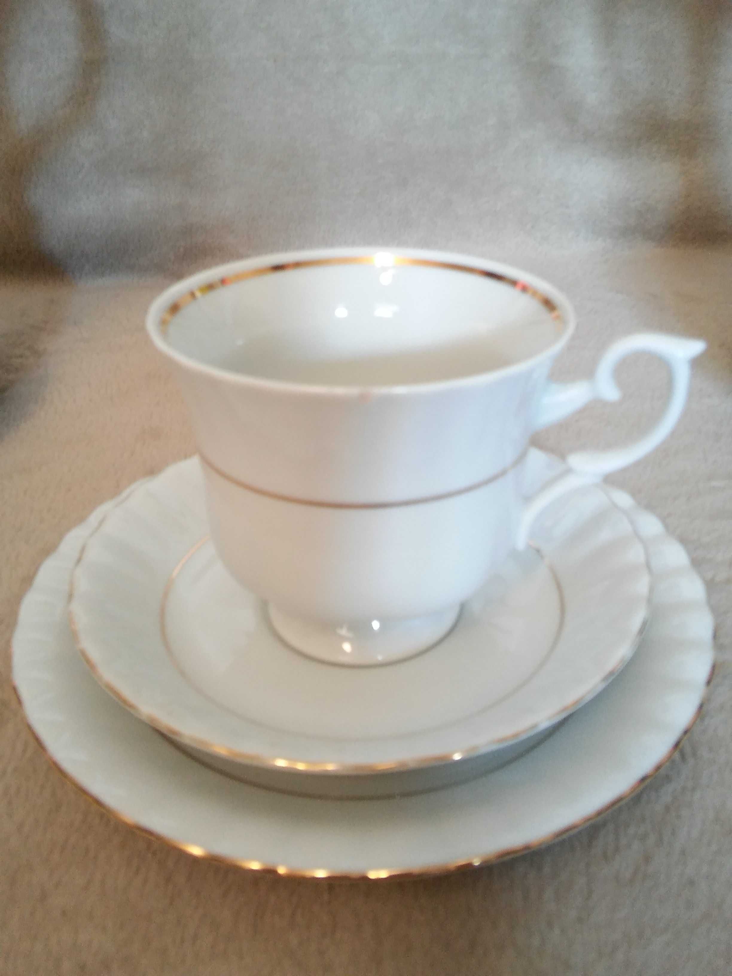 Porcelanowy zestaw do kawy/herbaty dzbanek filizanka Chodziez
