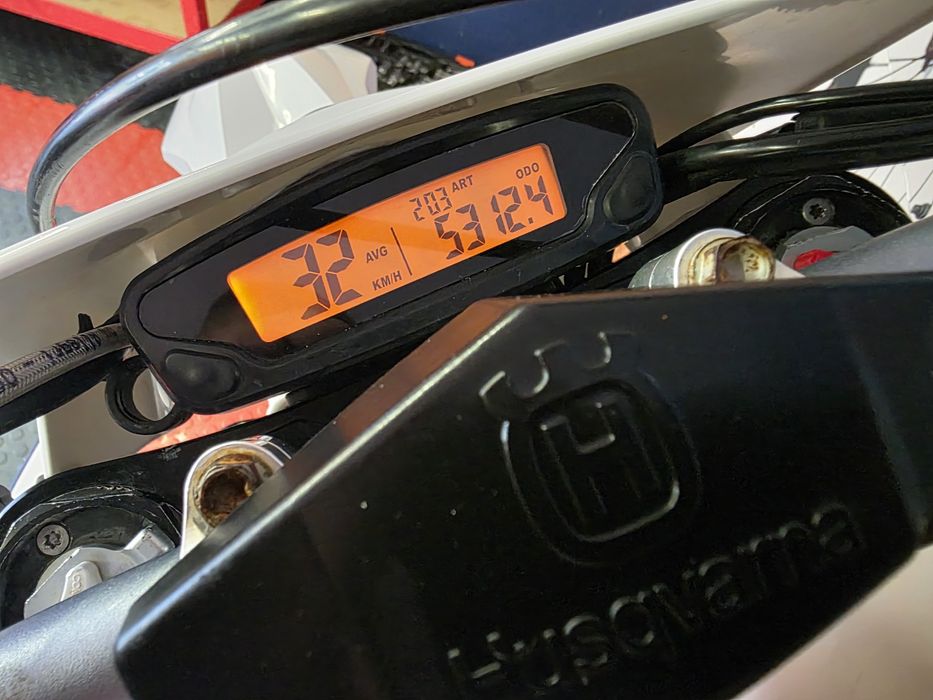 Husqvarna  fe 250 model 2016 akrapovic