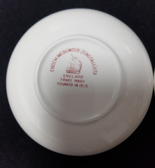 3 pratos de coleção