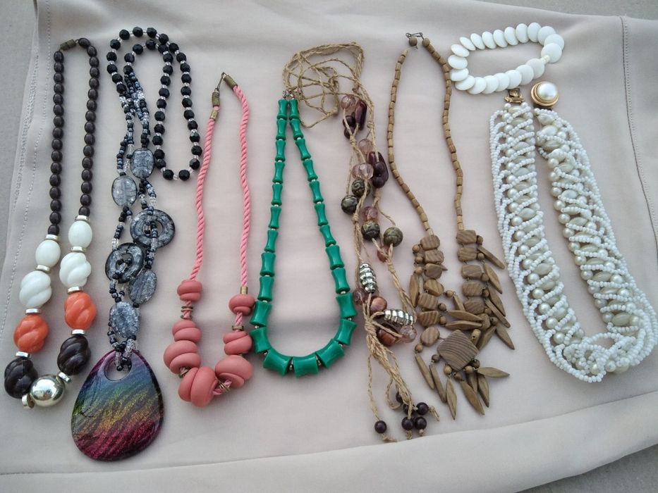 Серьги бусы браслет кольцо аметист янтарь бирюза гранат сердолик корал