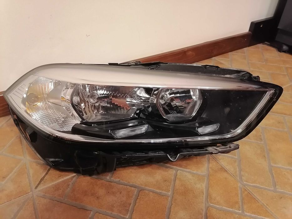 Farol bmw serie 1 F40 ótica óptica original