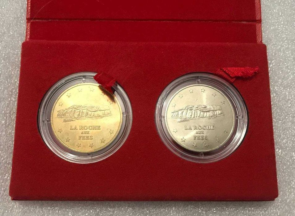 Пробні монети токени 1 та 2 євро Франція 1997 у буклеті, тираж 3000