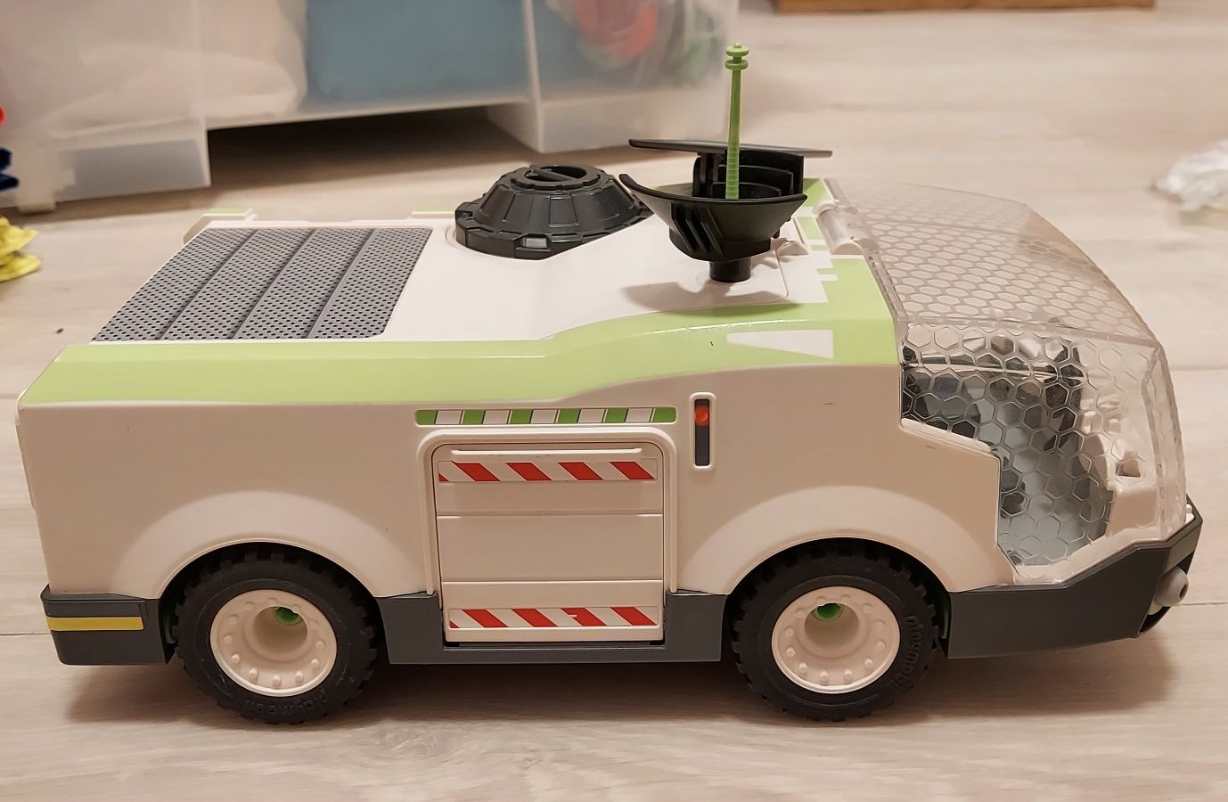 Carro da playmobil