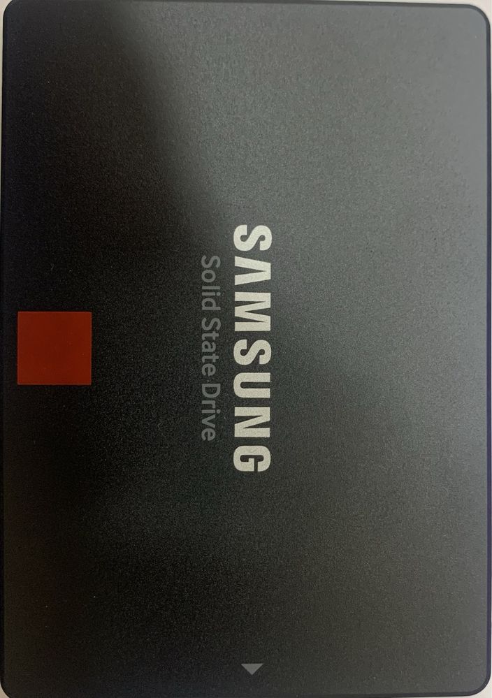 SSD накопичувач Samsung 860 Pro series 256GB 2.5" SATA III V-NAND MLC