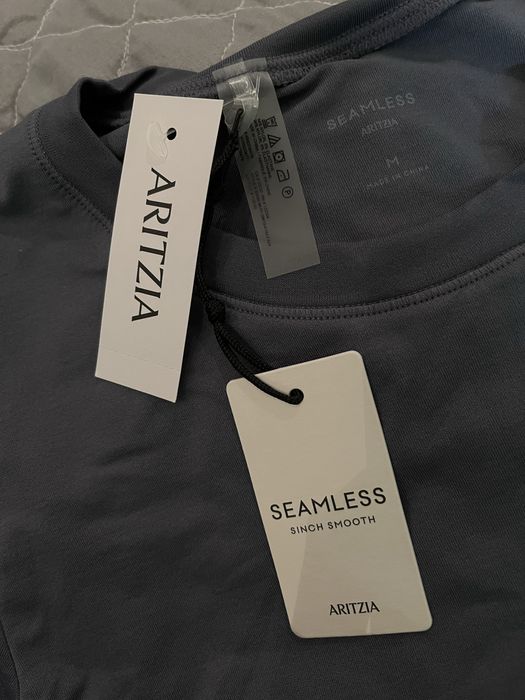 Футболка топ aritzia розмір М