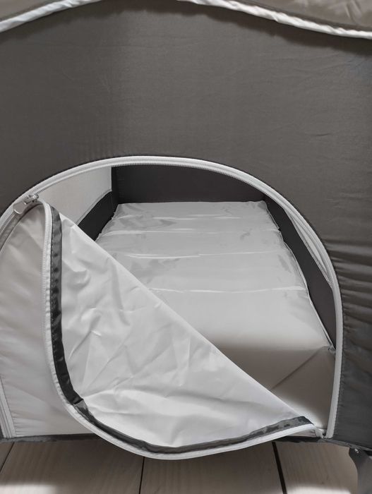 Dziecięce turystyczne Hauck Sleep N Play Go kółka łóżeczko 120x60