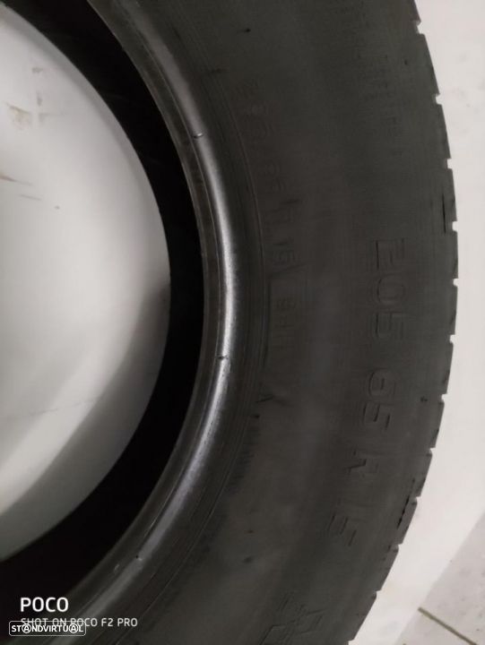 2 PNEUS SEMI NOVOS MICHELIN 205-65R15  - Oferta dos portes 85 EUROS