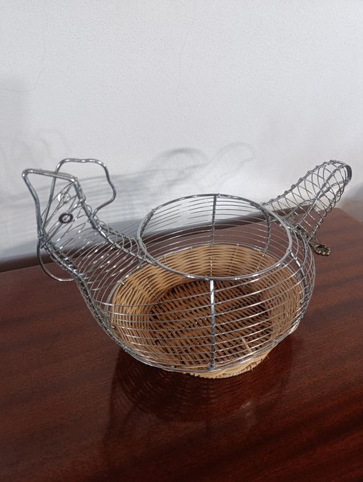Cesta decorativa para ovos