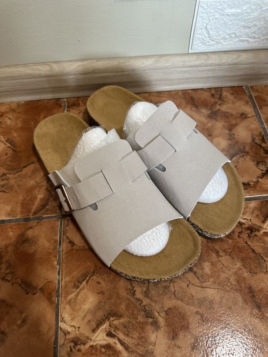 Тапочки босоніжки 40р