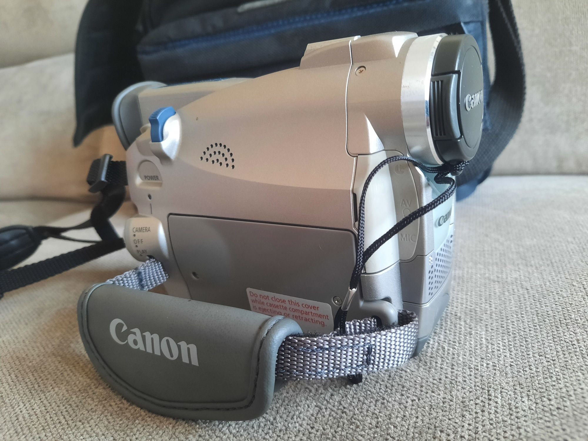 Canon MV410 - Câmara Vídeo Digital como nova