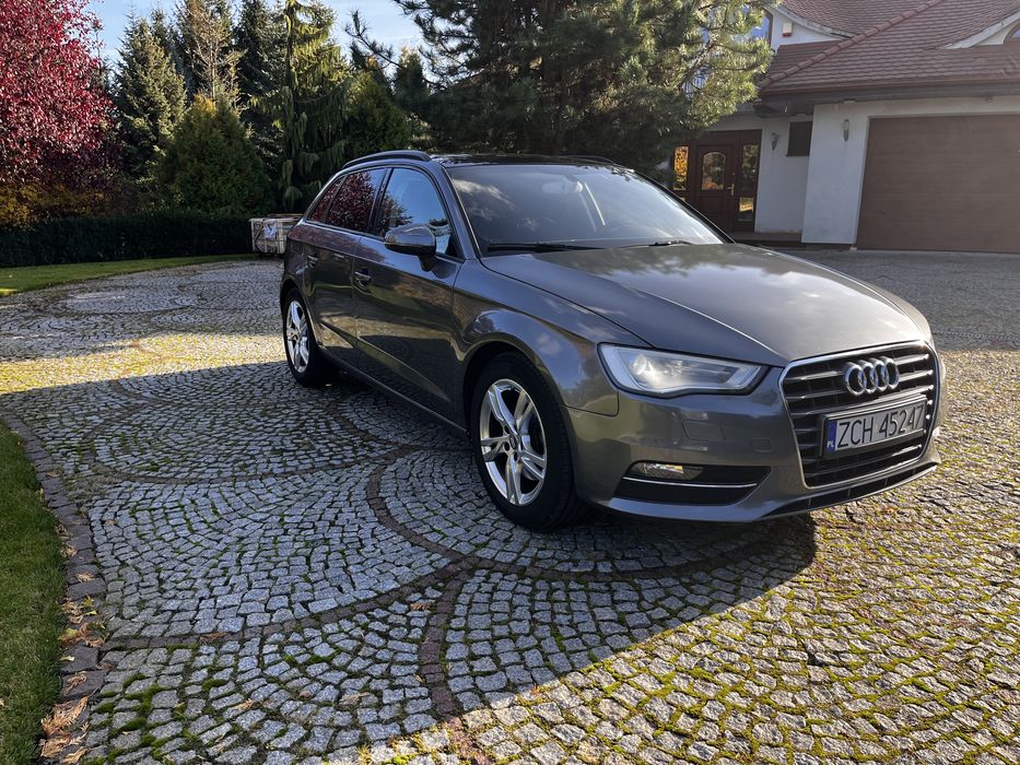 Audi A3 8V/2015r/2.0 TDI 150km/172tys.km/6biegów/manual/bi-xenon/navi