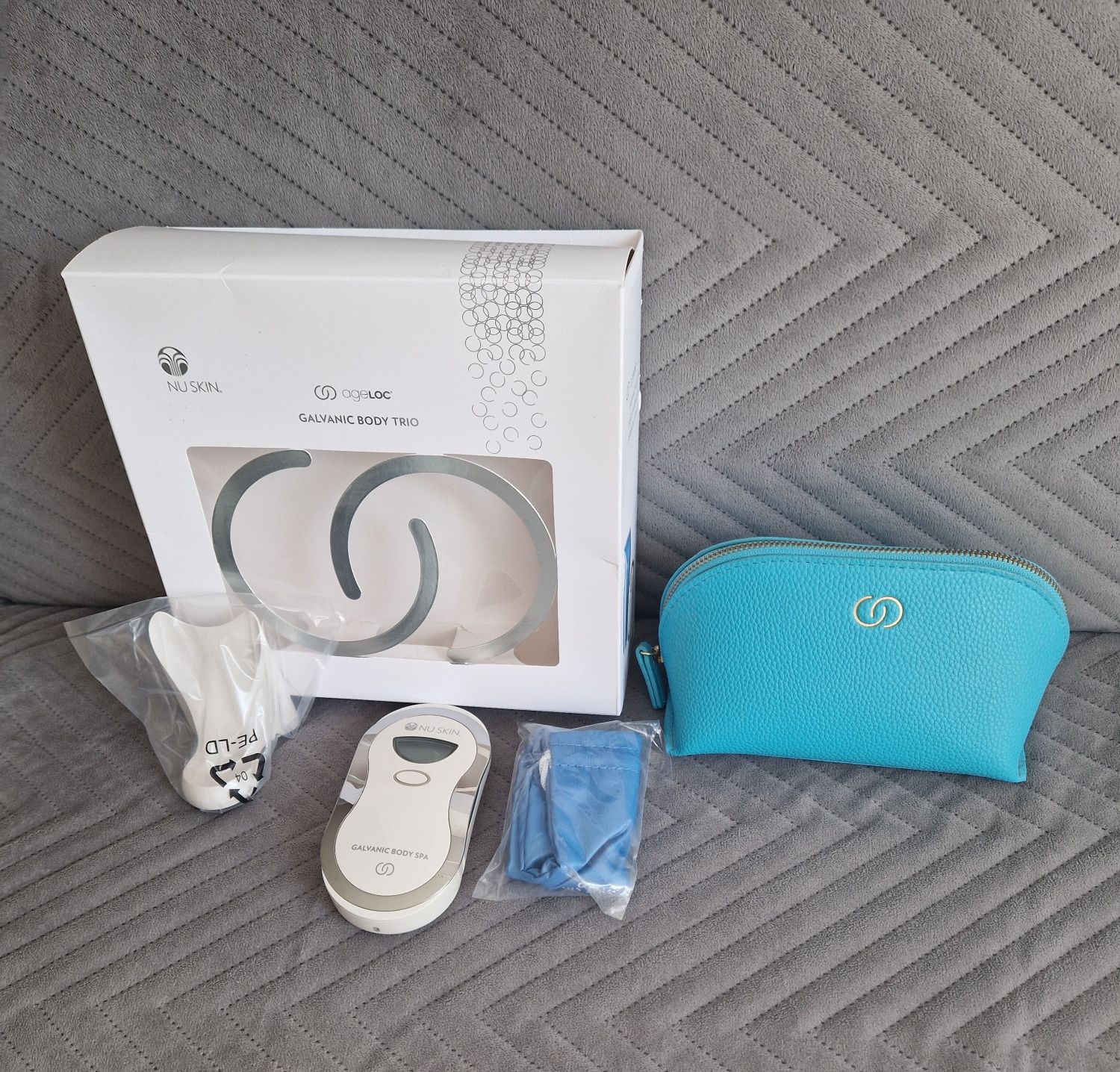 Galvanic body spa nu skin