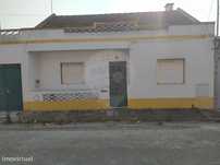 Moradia T2 para venda