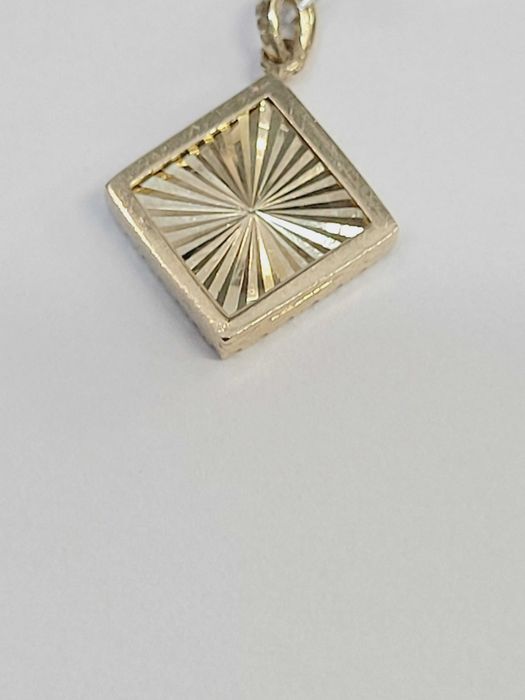 Złota zawieszka z cyrkoniami dwu stronna  Nowa  próba 585 SKLEP