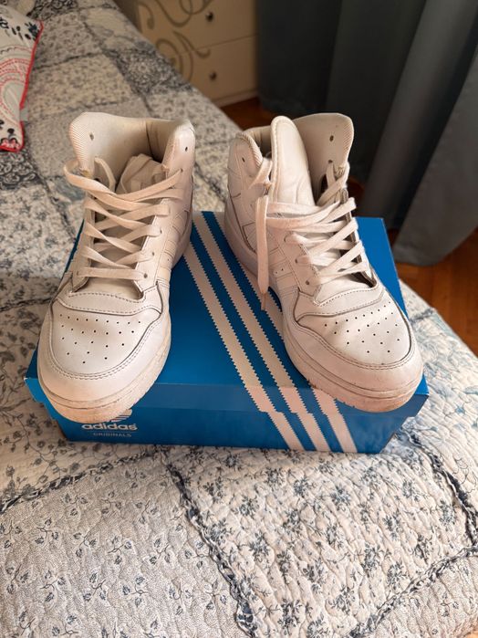 Кросівки жіночі Adidas originals, 37 розмір