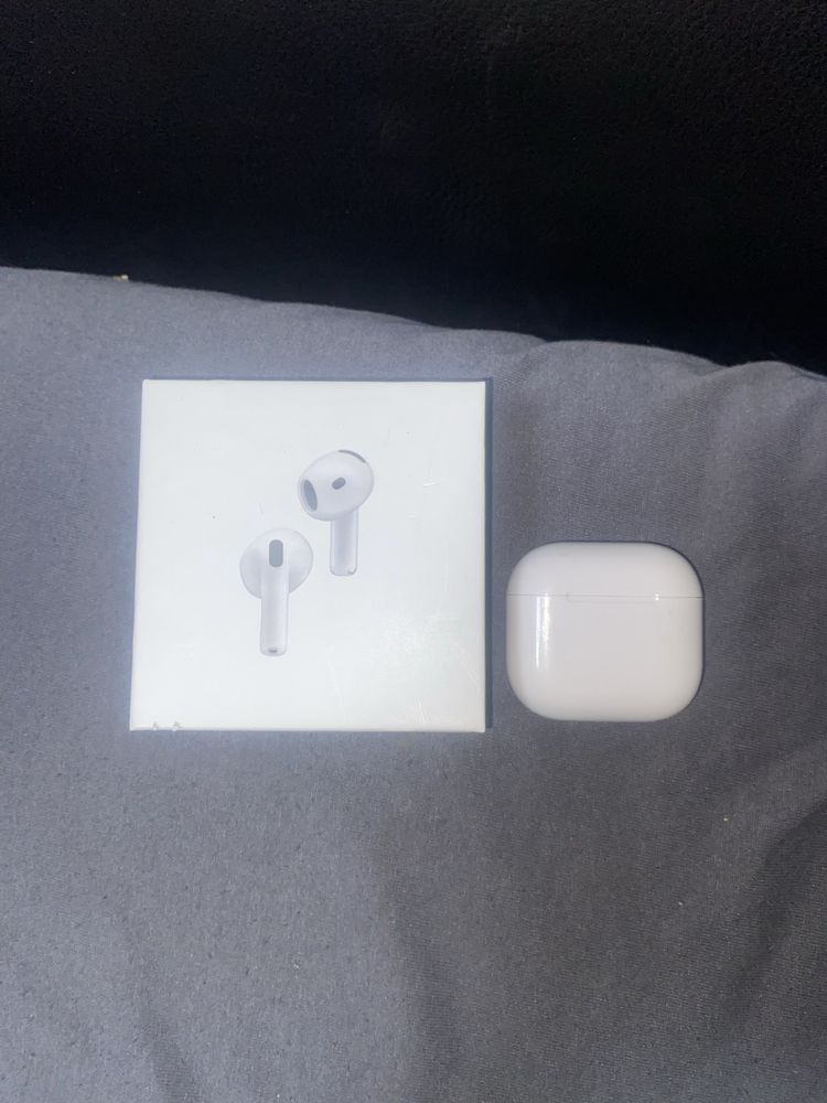 AirPods 4 ANC лівий навушник