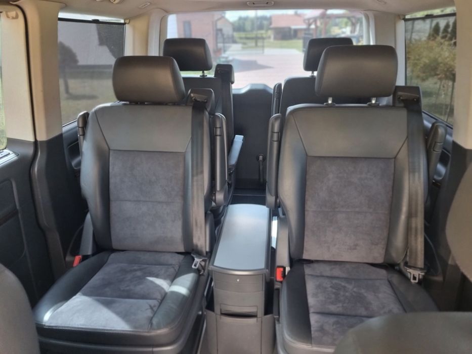 Volkswagen Multivan highline Dsg 4x4 zadbany skóra 6 osób