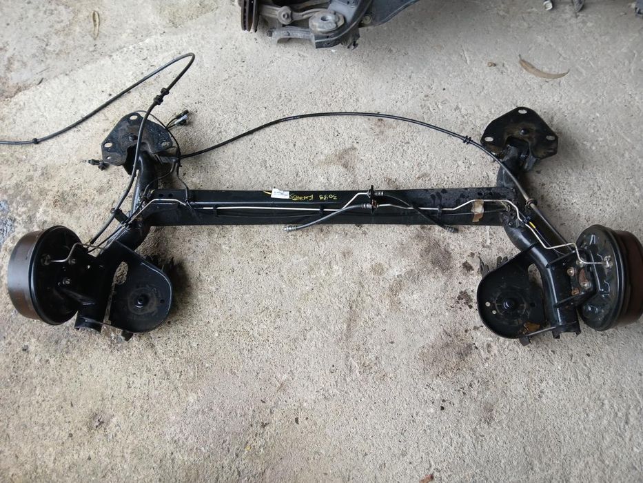 Eixo traseiro tambor RENAULT Kangoo III Express