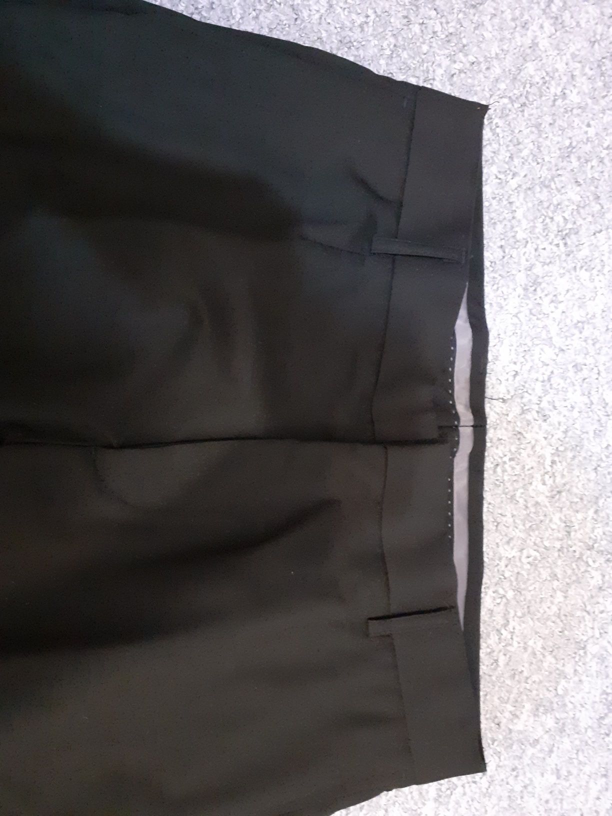 Czarny garnitur męski H&M