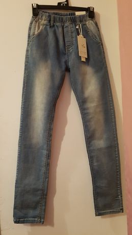 Nowe spodnie jeansowe 158 164