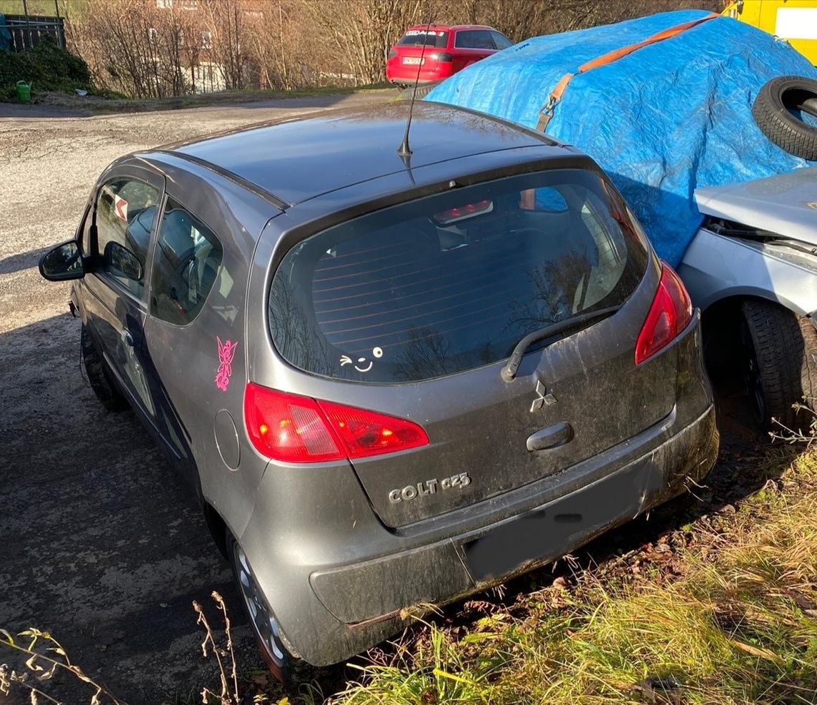 Smart Forfour Mitsubishi Colt części wysyłka silnik 1.3 gwarancja!