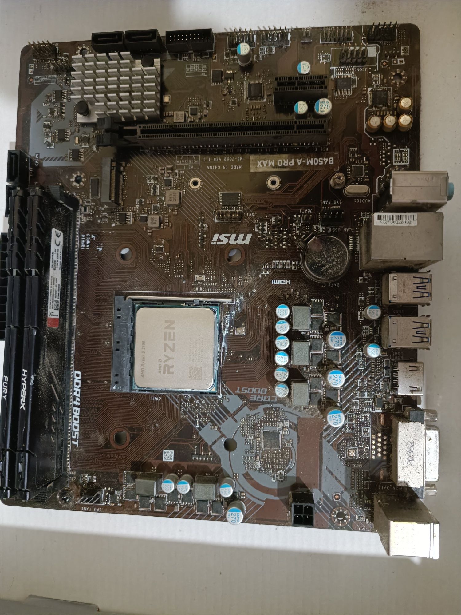 Płyta główna micro-atx MSI b450m z AMD ryze n 5  2600 16 GB ramu 3000m