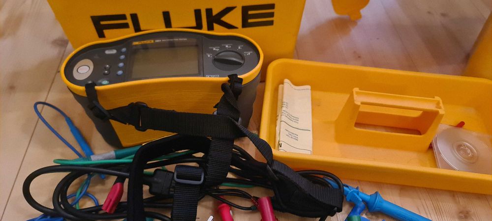 Тестер fluke 1653
