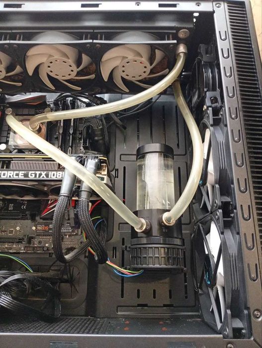 Продам ігровий системний блок.