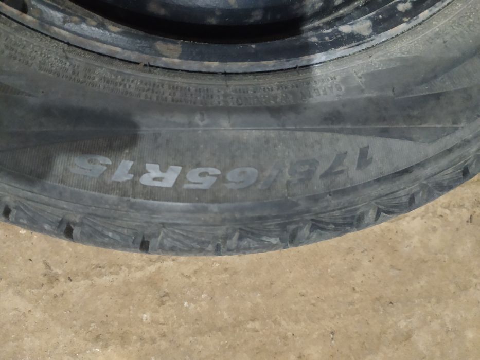 Зимня гума з металевими дисками 175/65 р15
