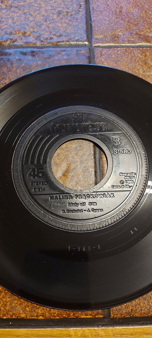 Płyta winylowa mała 7 cali-18 cm Halina Frąckowiak - Papierowy księżyc