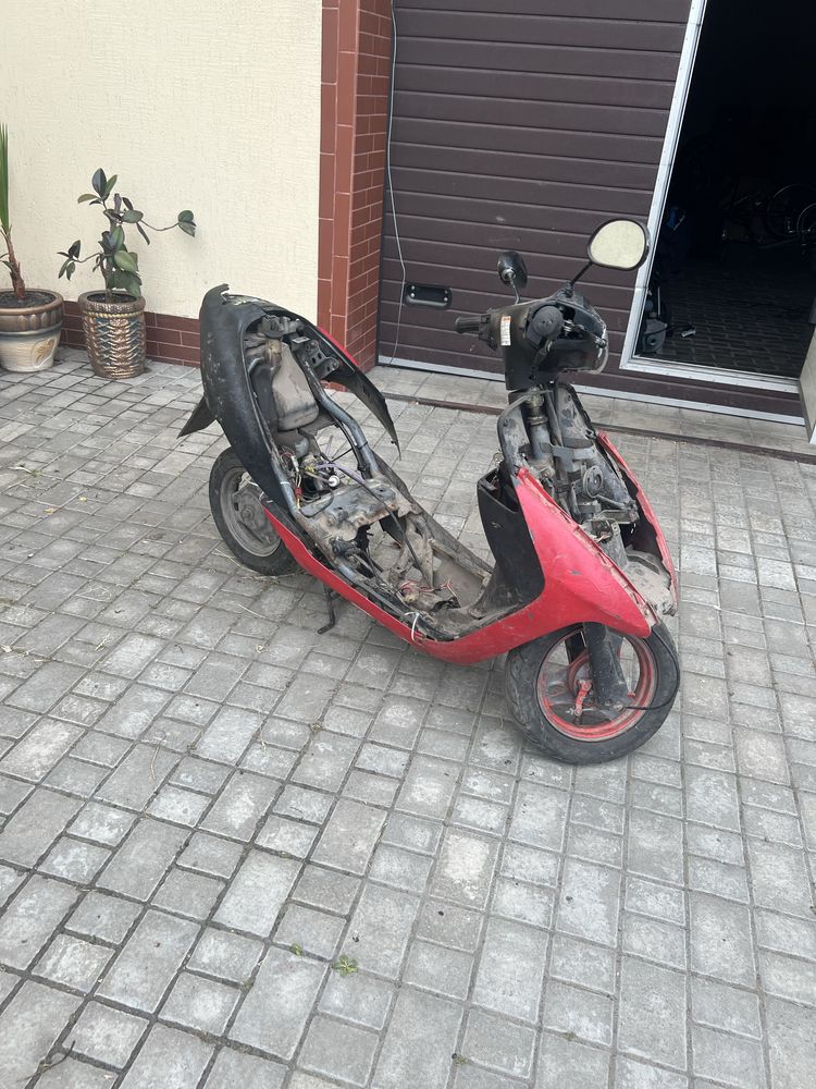 Розбір suzuki lets 2