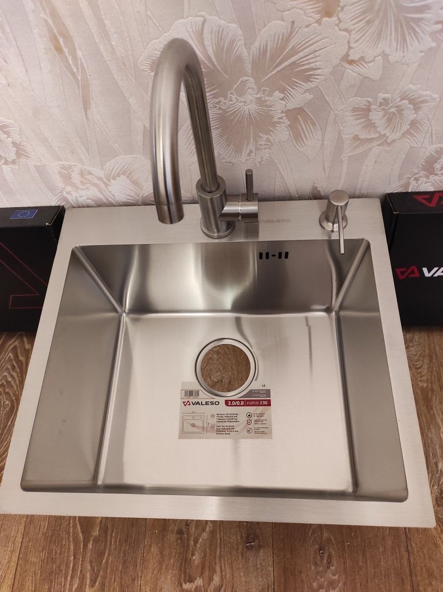 Акция -27%.Мойка для кухни Platinum Valeso 45*50 -3 mm.