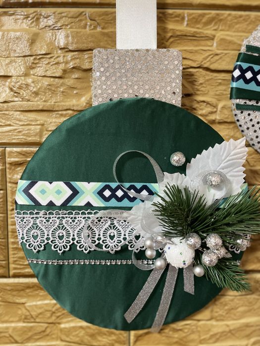 Новорічні прикраси