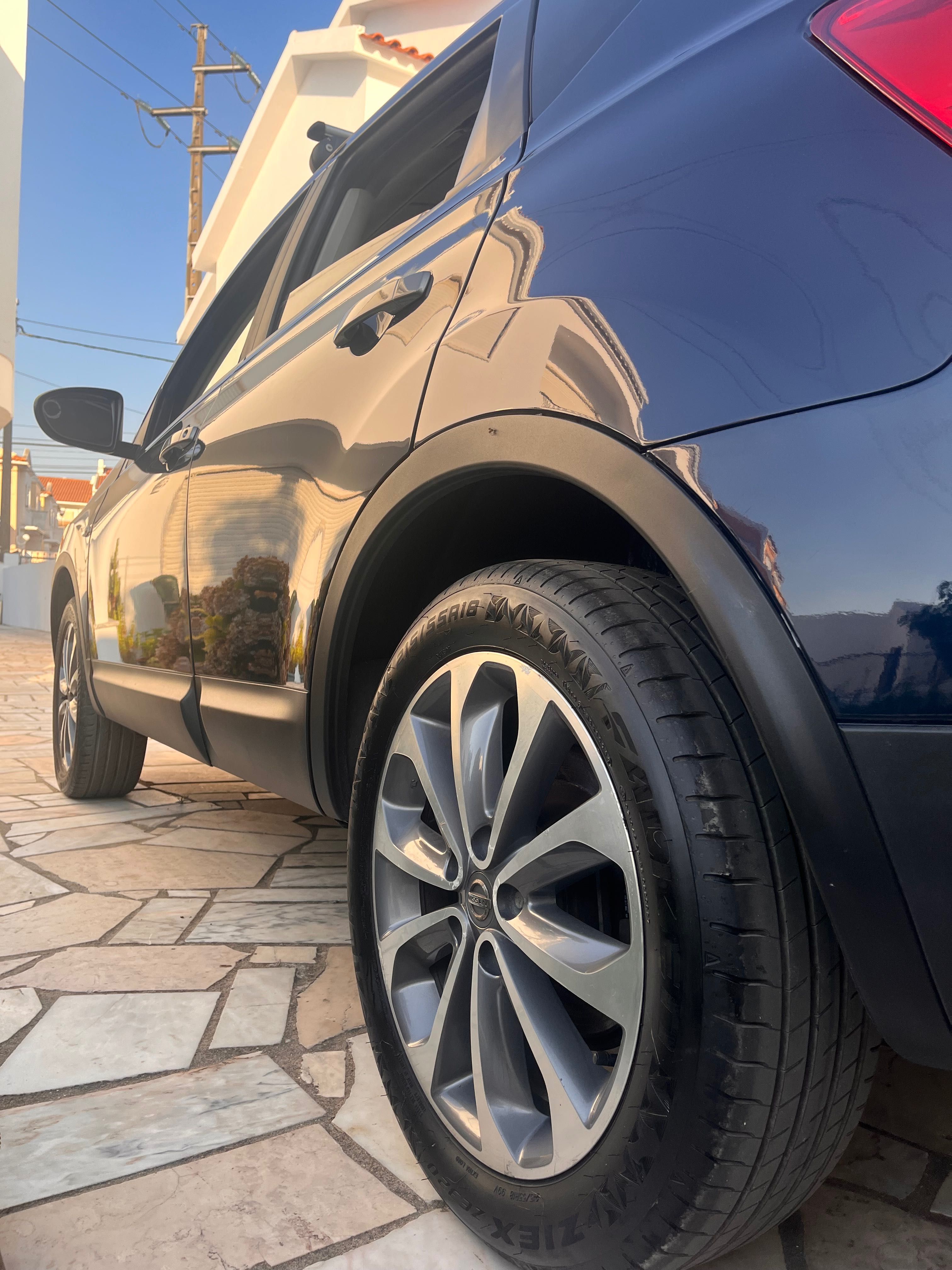 Nissan Qashqai 1.5 dci Tekna Premium 18