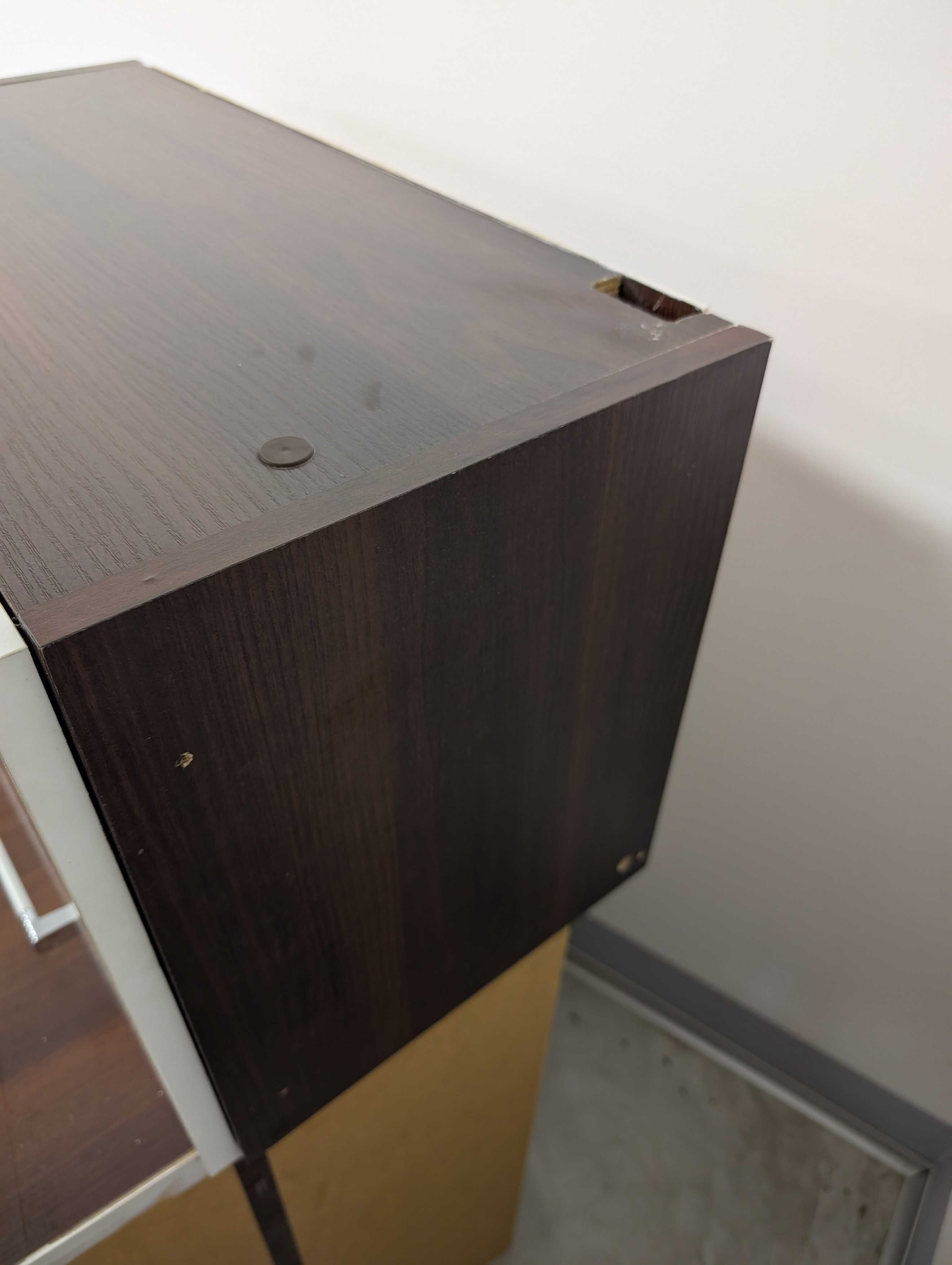 szafka wisząca bodzio 60 x 36 biały front, brązowy bok