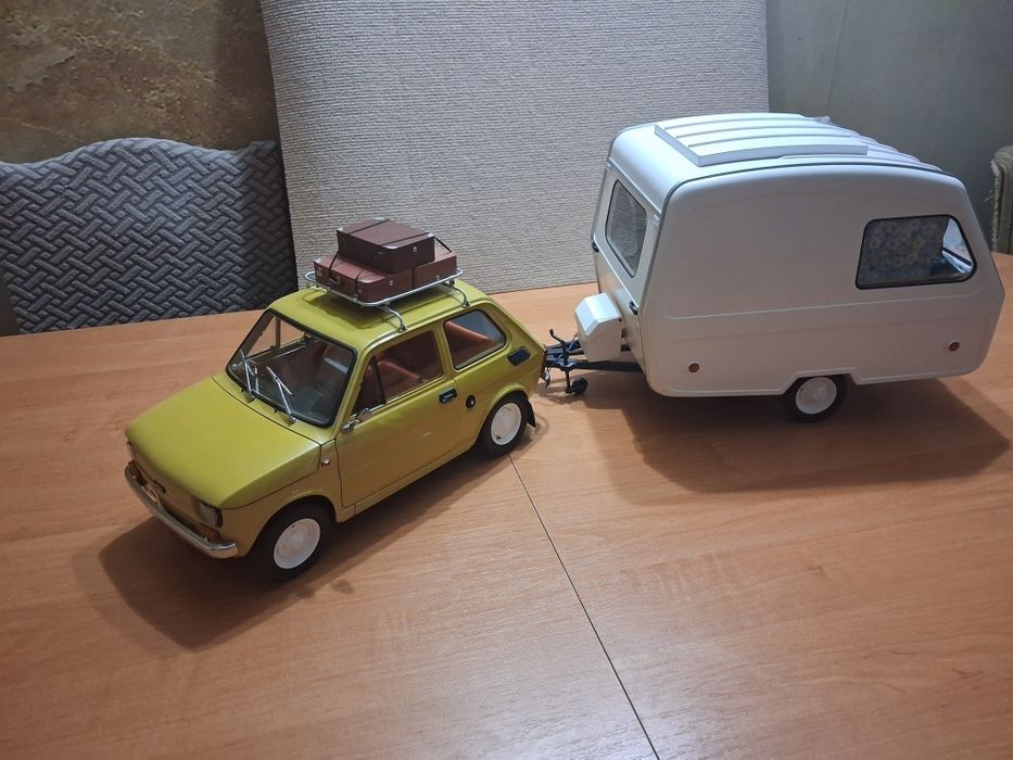 Fiat 126 p DeAgostini + przyczepa Niewiadów kolekcja PRL Poznań