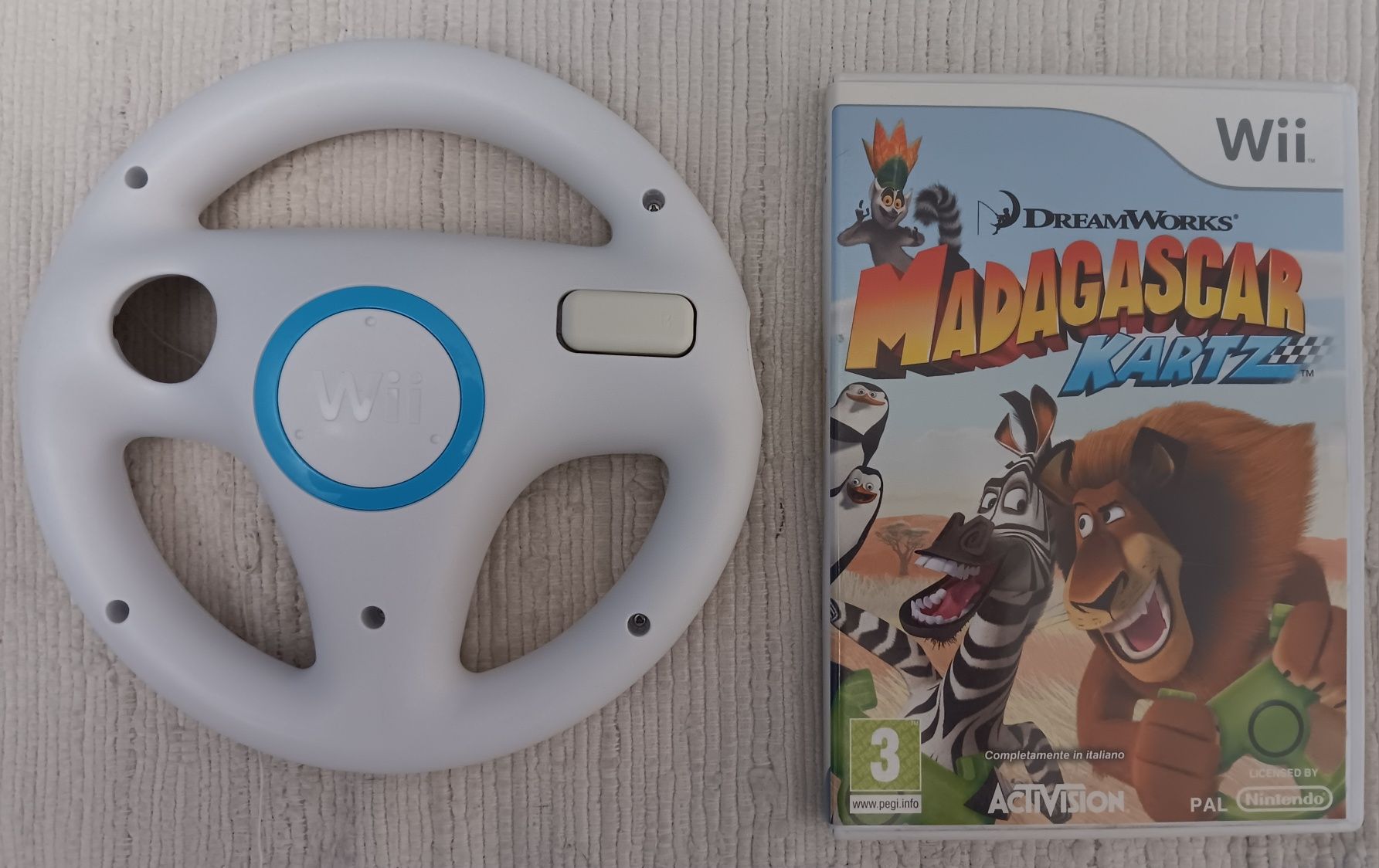 Madagáscar Kartz + Volante - Nintendo Wii