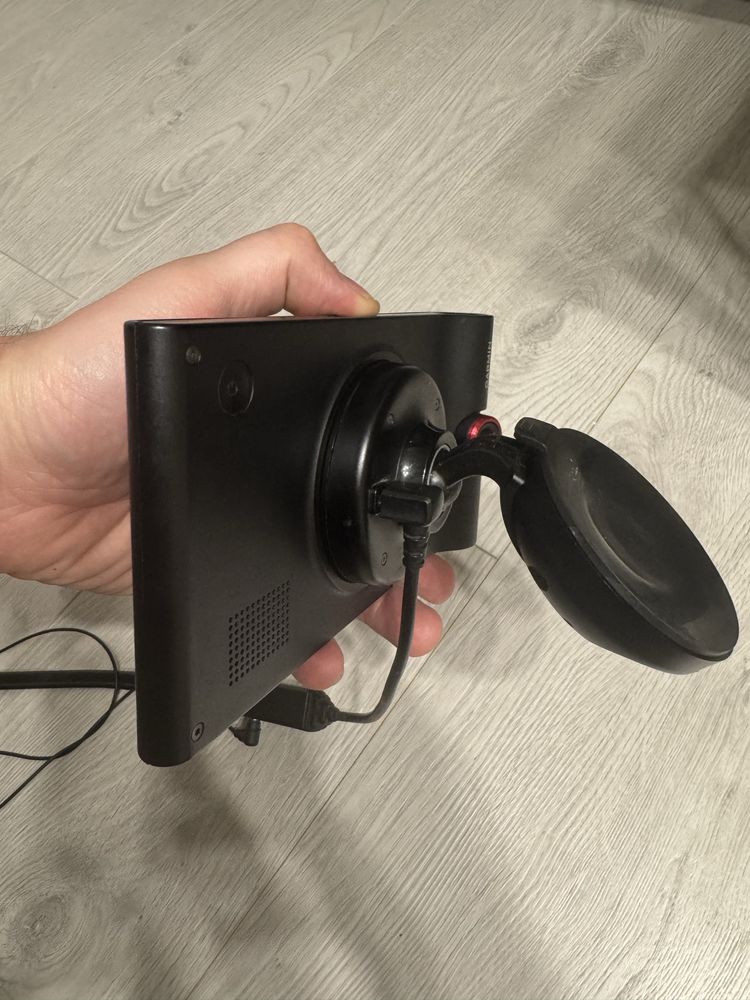 Garmin NaviCam навігатор з відеореєстратором