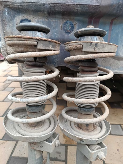 Стойки Опель Омега А Б Амортизаторы Стойка Omega A Амортизатор