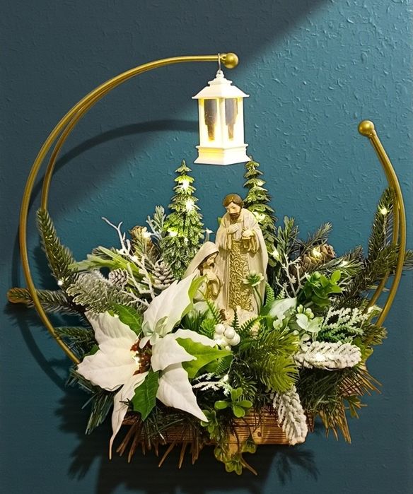 Kompozycja Świąteczna,  stroik z Świętą Rodziną  Bożonarodzeniowy