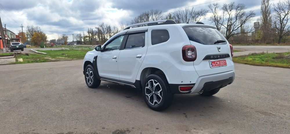 DACIA Duster4wd Laureate 1.5диз. 86kv 120л.с. 6-Ступка