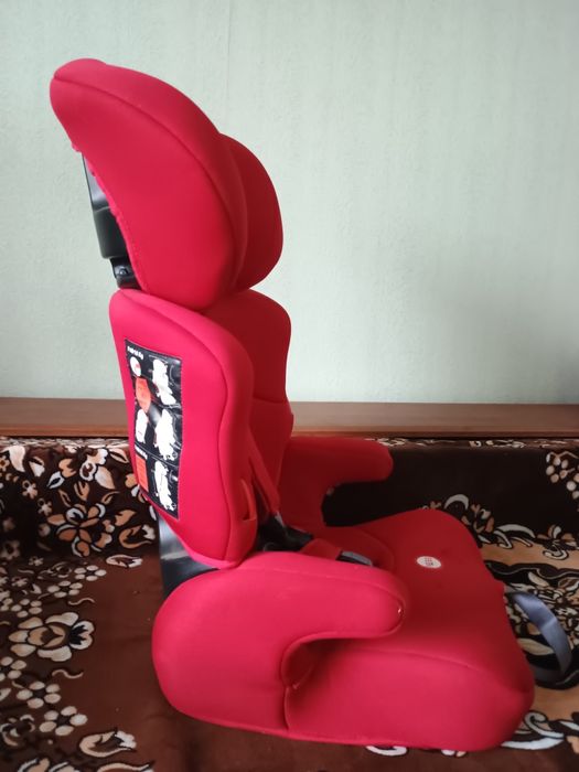 Дитяче автокрісла Safety 1st 9-36 кг