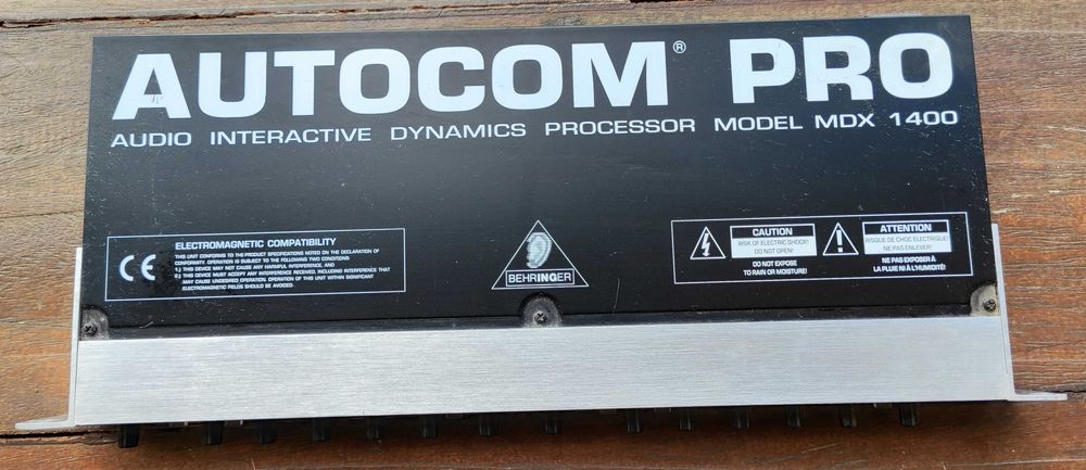Som profissional, Behringer - Autocom Pro Model MDX 1400