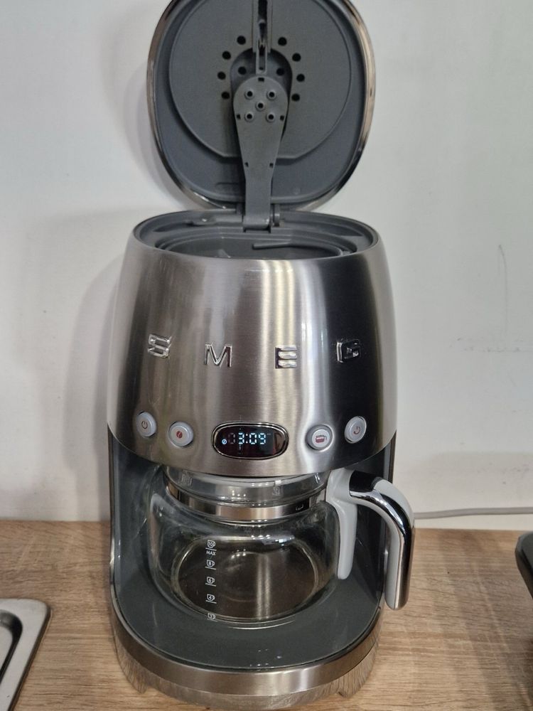 Кавоварка крапельна  фільтр SMEG