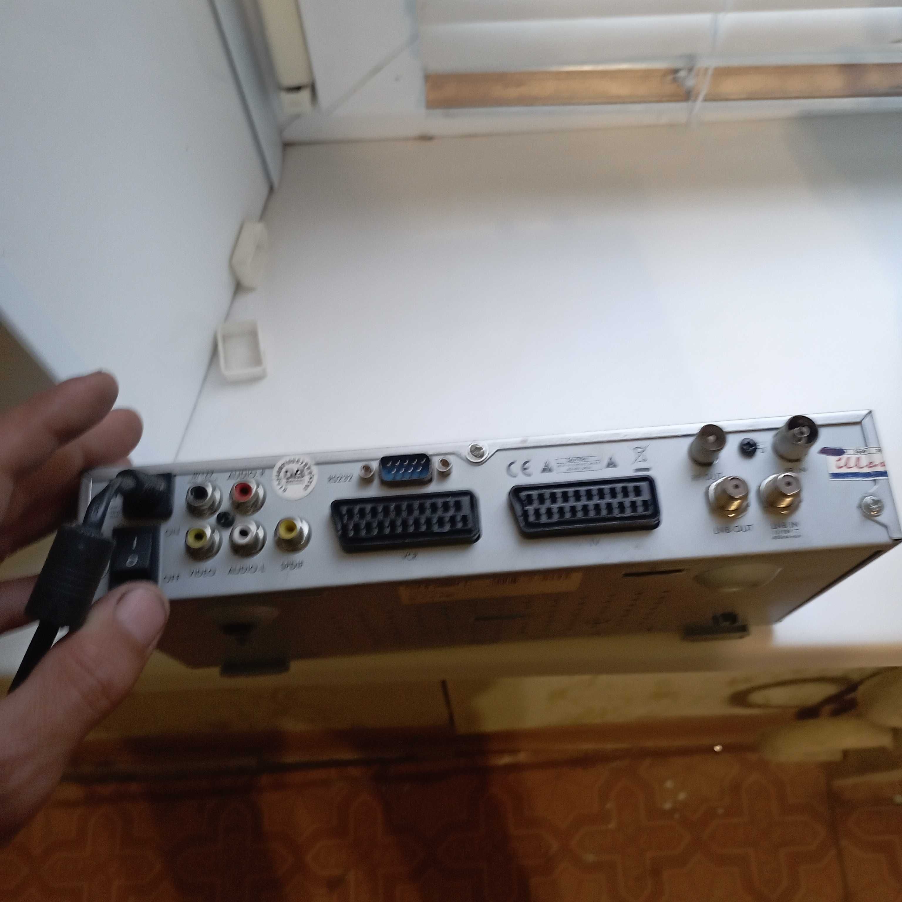 Продам спутниковый тюнер SMART MX-04 digital satellite receiver Б\У