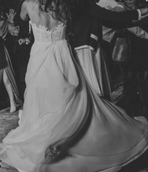 suknia ślubna SABE - prudence z muślinowym dołem i trenem